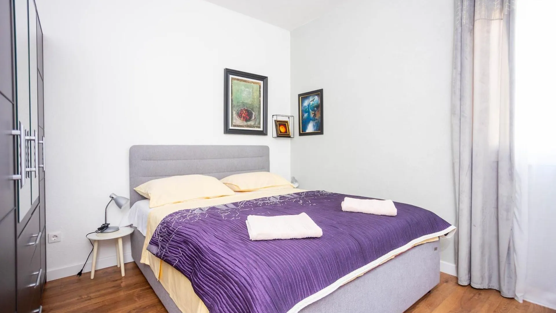 Apartments Sunshine With Pool Trogir