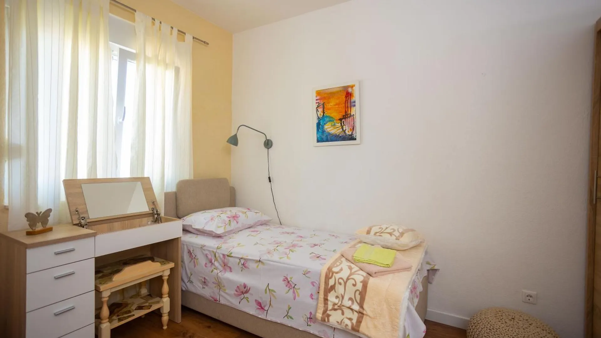 Apartments Sunshine With Pool Trogir Croatia