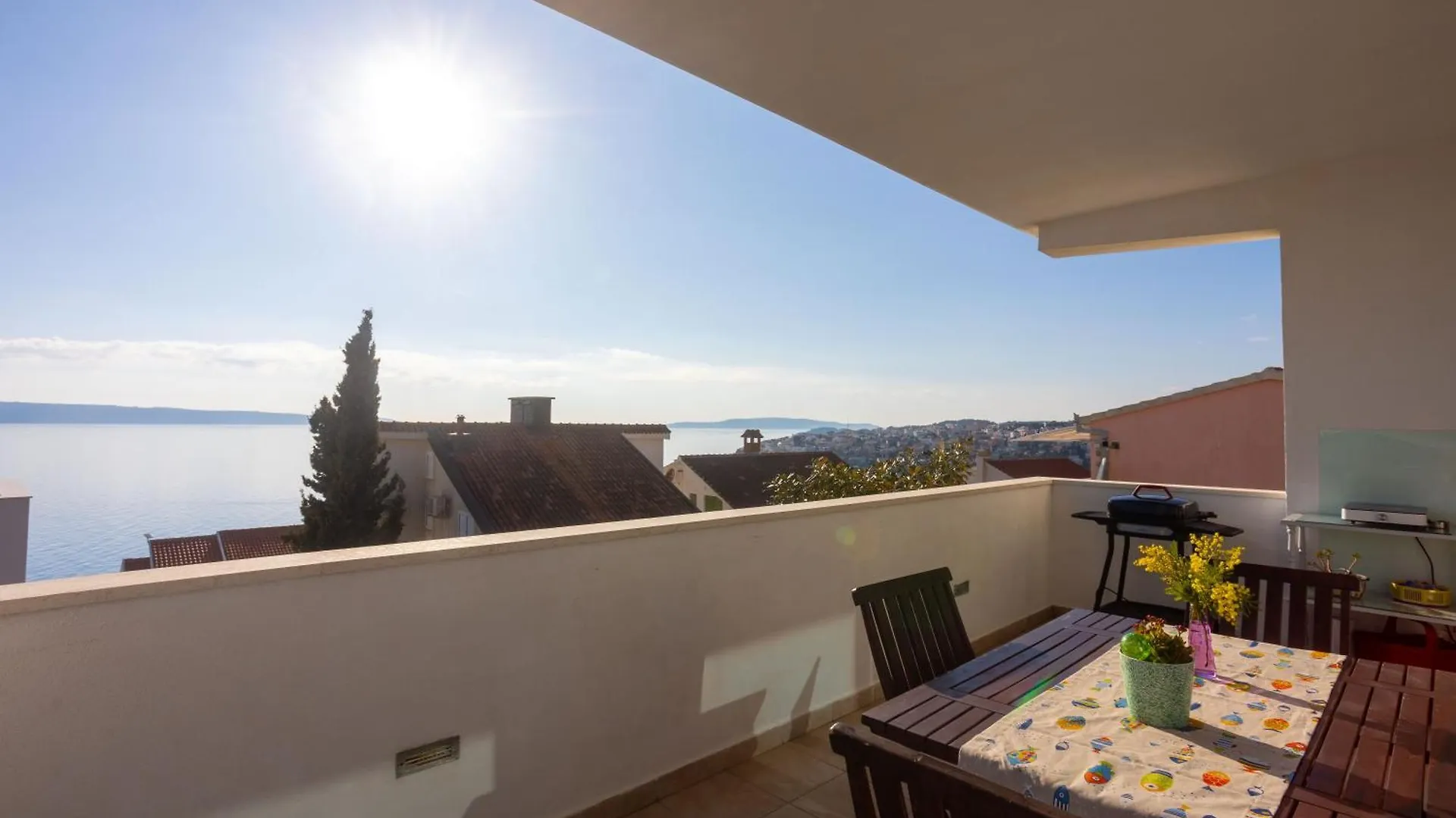 Apartments Sunshine With Pool Trogir