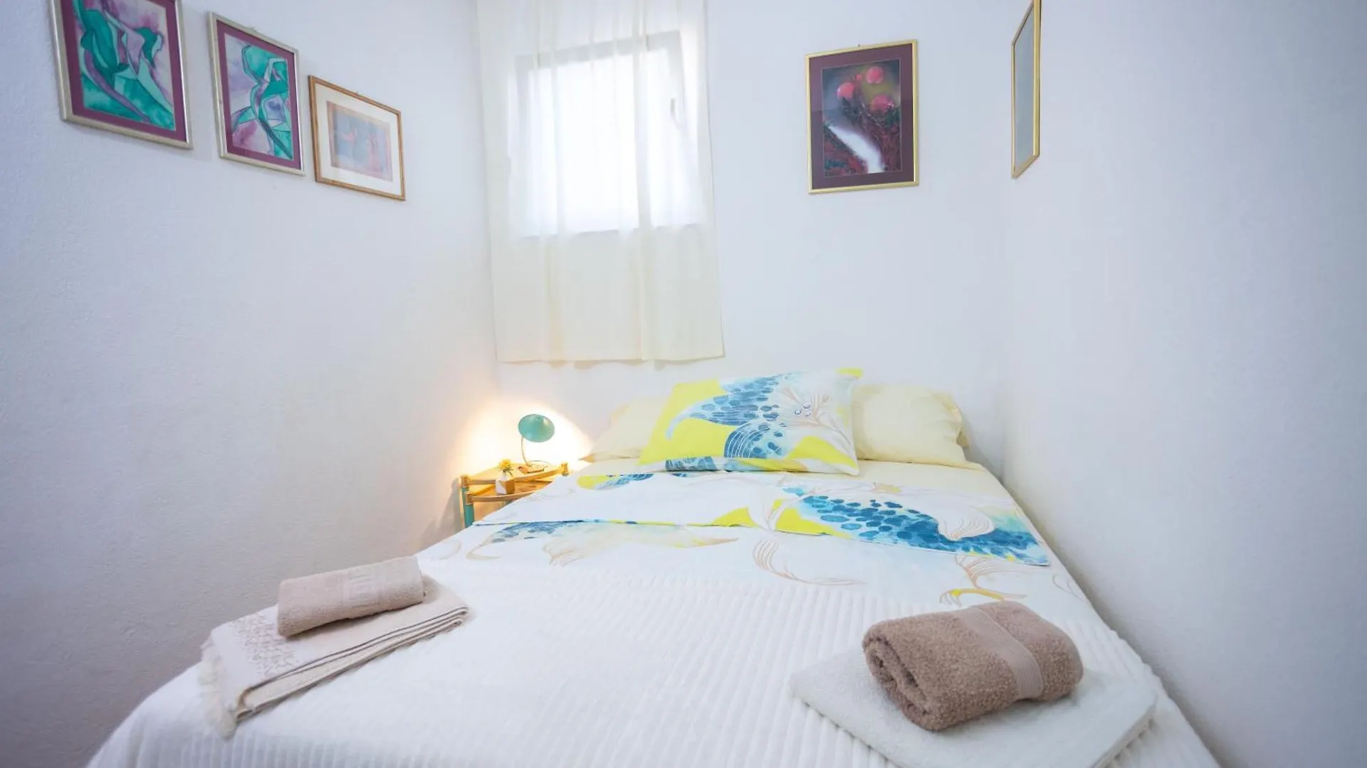 Apartments Sunshine With Pool Trogir